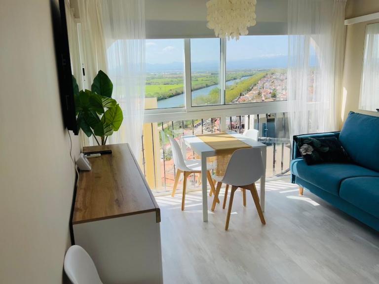 Four Seasons - Ferienwohnung Empuriabrava