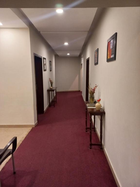 Ziel Guest House near Akbar Niazi Teaching Hospital ANTH Barakahu - Ferienwohnung Islamabad