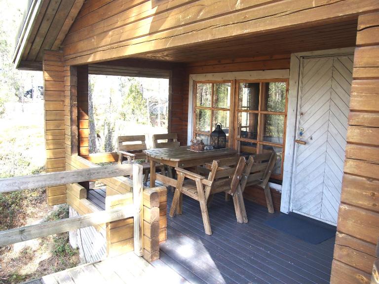 Pinetree Cottages Log cabin - Bed and Breakfast Pyhäranta
