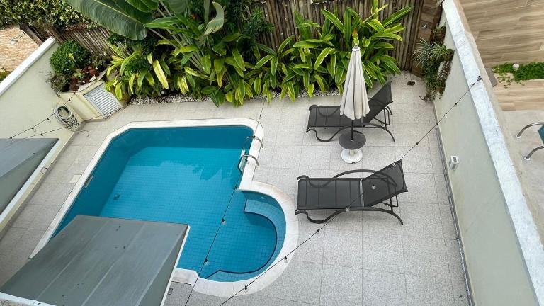 Refúgio em Juquehy no centro com piscina aquecida e serviço de praia - Chambres d'hôtes São Sebastião