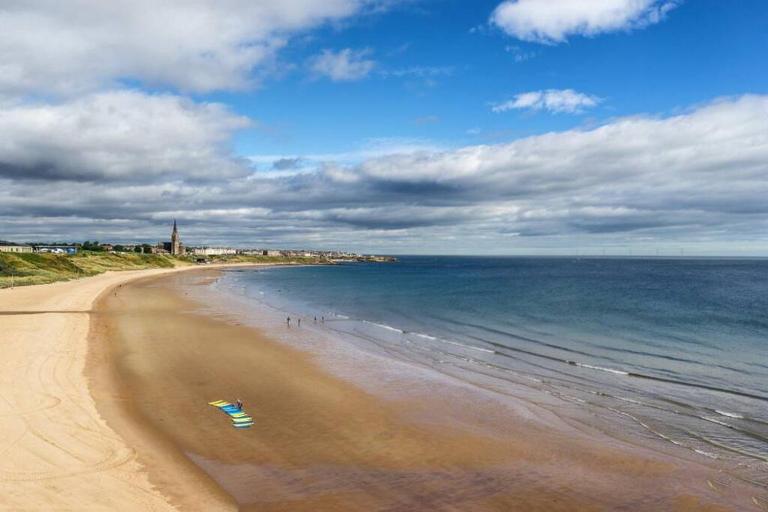 Hightide Seaside Apartment with Beach & Spanish City Views - Chambres d'hôtes Whitley Bay