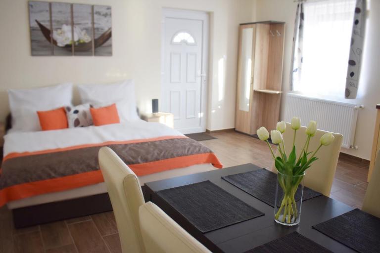 Elixír Apartman - Ferienwohnung Wieland