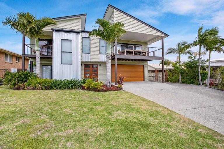 12 Tingira Close Rainbow Beach - Bed and Breakfast Rainbow Beach