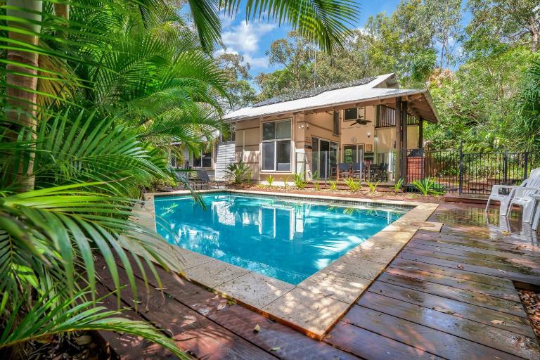 7 Naiad Court Rainbow Shores - Bed and Breakfast Rainbow Beach