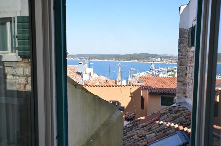 Stella 2 Sea view Apartment - B&B Rovinj