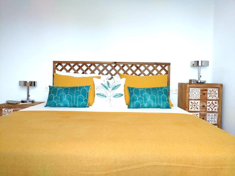 Apartment Aqui Todo Empieza - Pool view - Free WiFi - smart TV-Residence Senator - B&B Costa Teguise