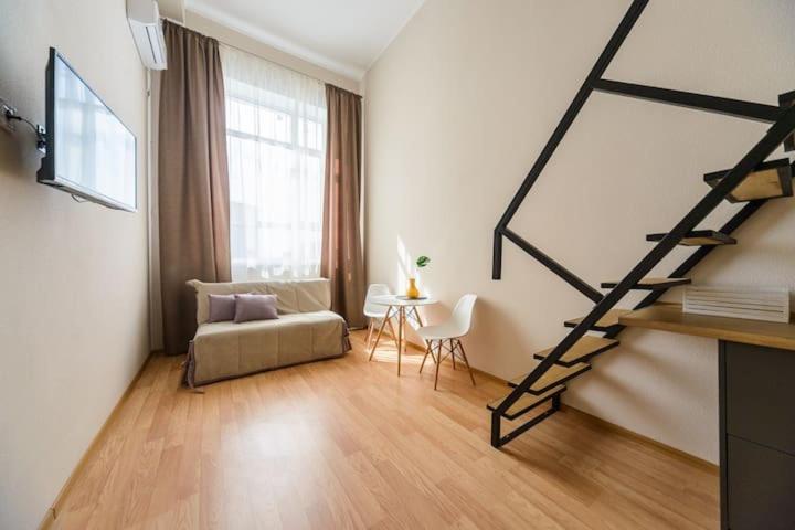 Loft SMART House - B&B Kyiv