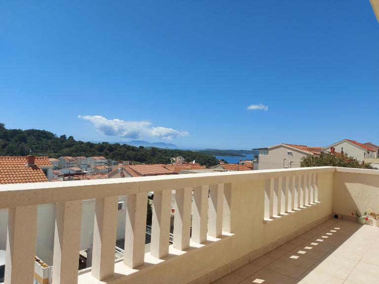 Apartments Loris - B&B Lesina