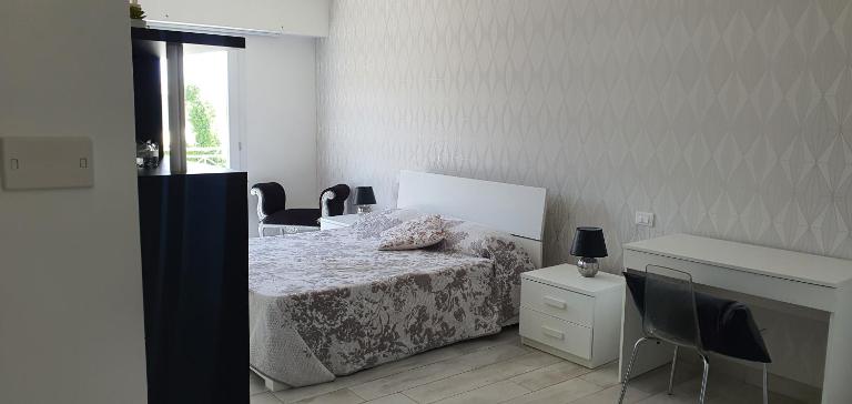 alhena room - Bed and Breakfast Terracina