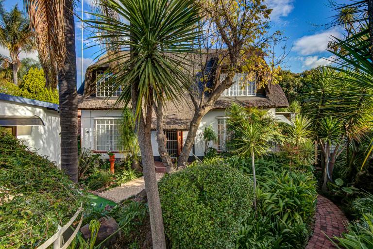 Lavender Villa No loadshedding - B&B Kempton Park