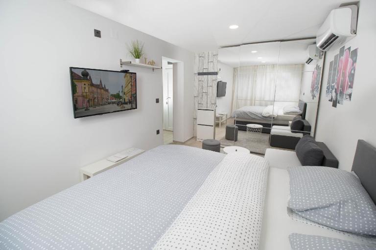 LUNA 1 - B&B Vinkovci