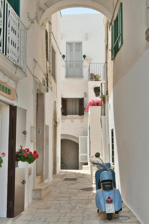 Casetta del vicolo orologio 7, charme e storia - Chambres d'hôtes Cisternino