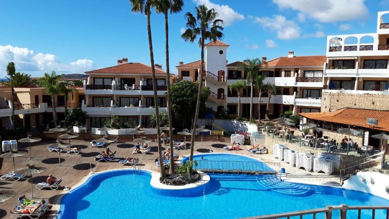 Apartment with pool and gardens near the coast - Ferienwohnung San Miguel De Abona