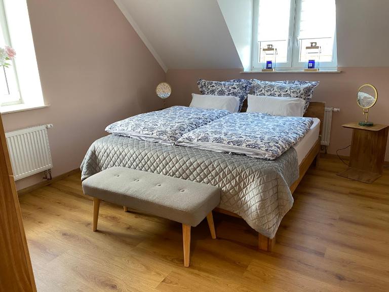 3-Zimmer Wohnung für Familien & Gruppen, gemütliche Atmosphäre, hell und komfortabel - B&B Borna