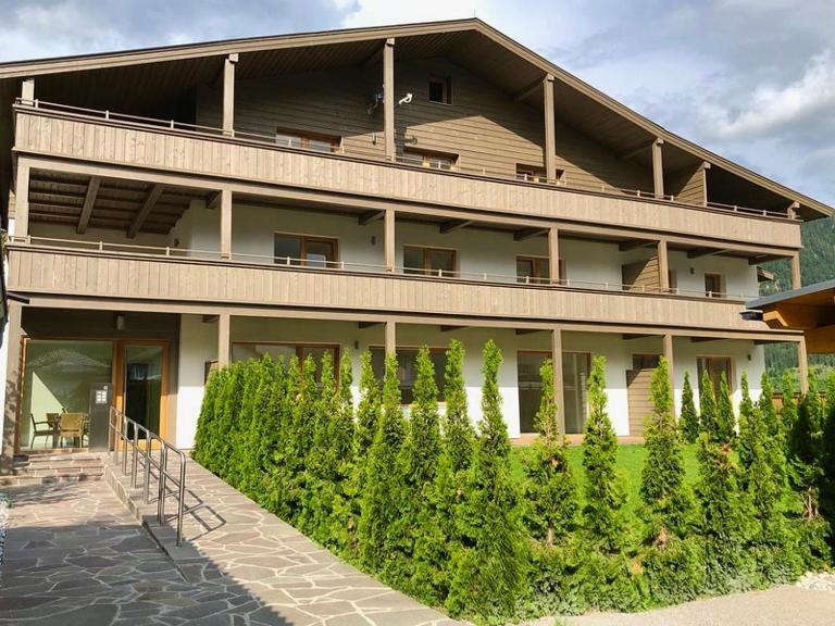Christinenhof Top 5 mit großem Balkon - B&B Lofer