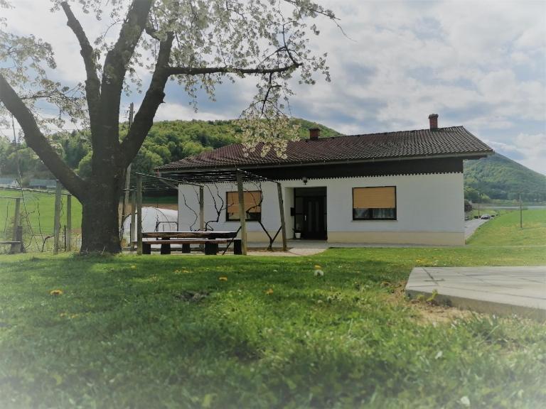 Hiša Žičanka - Chambres d'hôtes Loče