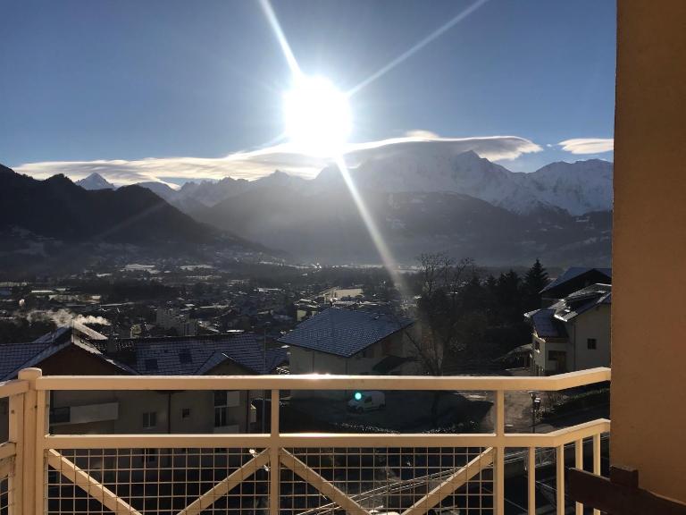 Appartement vu sur mont blanc - Chambres d'hôtes Sallanches