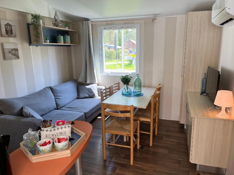 Mobil-home climatisé avec piscine - B&B Aureilhan