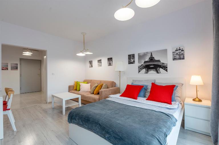 Luxury in City -3- Studio Bright & Secure Free Parking - B&B Łódź