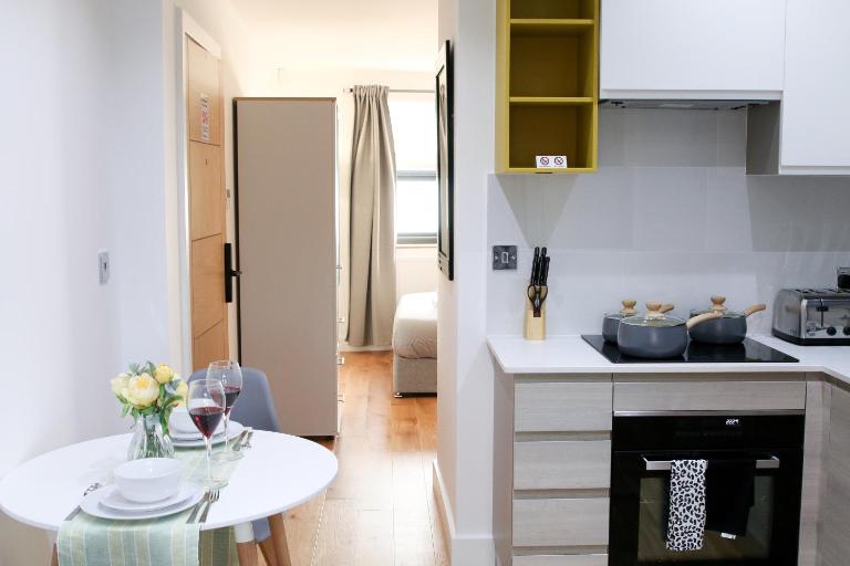 Deluxe and Modern Studio Apartment in Sydenham - Chambres d'hôtes Londres