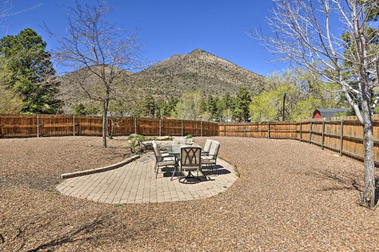 'Mount Elden Retreat:' 4 Mi to Downtown Flagstaff - Bed and Breakfast Flagstaff
