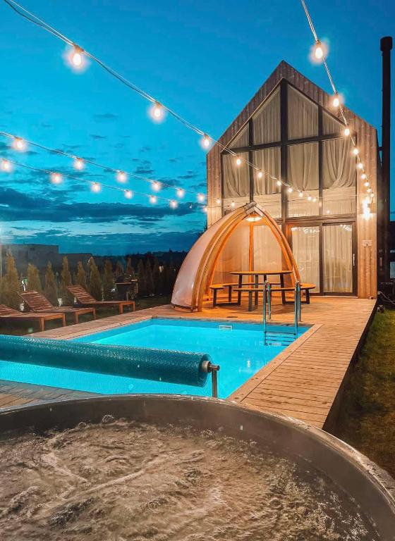 DREAM HOUSE PALANGA WITH PRIVATE SWIMMING POOL, Hot Tub and Sauna - B&B Palanga