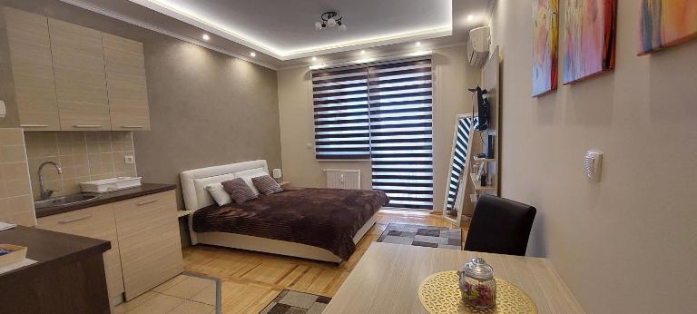 Apartman Studio Niki - Ferienwohnung Subotica