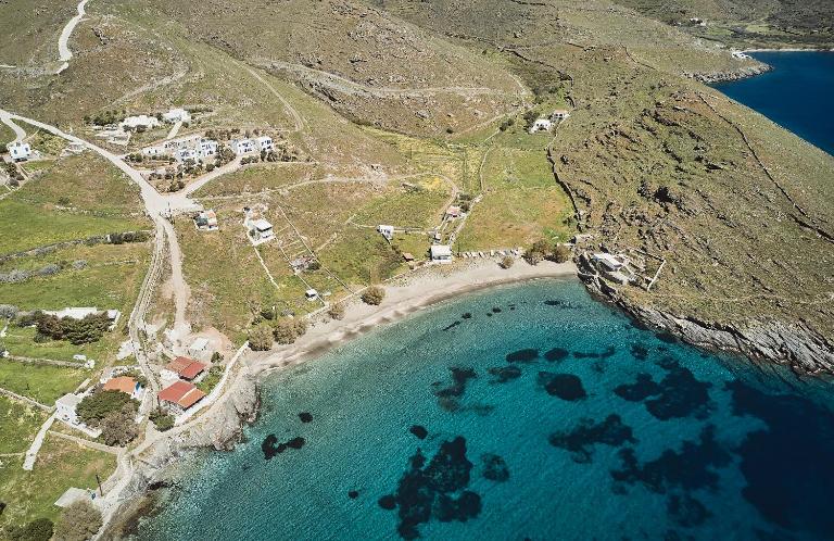 Tramontana Suites - Chambres d'hôtes Ágios Stéfanos