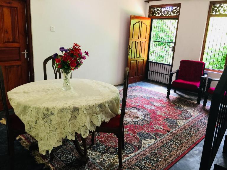Thaaaru Villa - B&B Mirissa