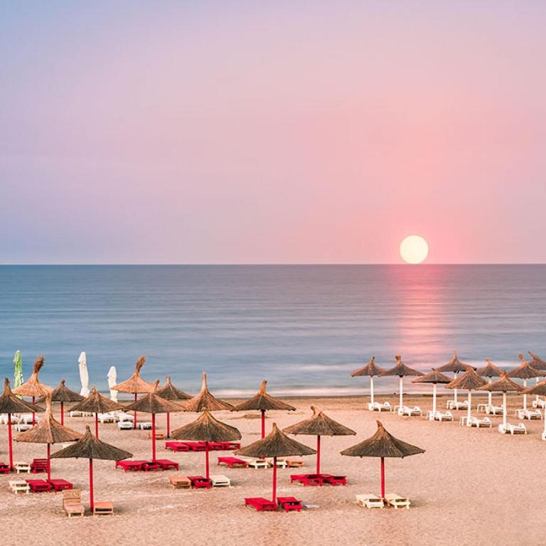 Seaside Home Apartment - B&B Mangalia