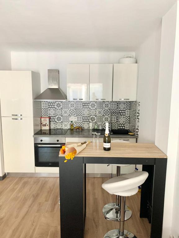 Charmant studio juan les pins: 30 mètres de la mer - Ferienwohnung Juan-les-Pins