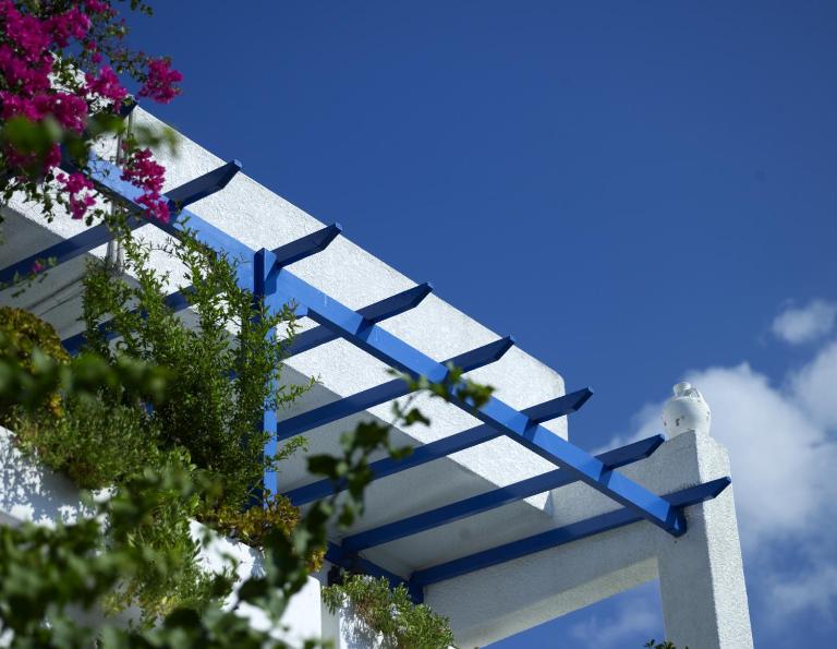 Ninetta's Studios - Bed and Breakfast Póros