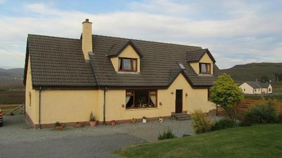 The Thistle Guest Rooms - Ferienwohnung Portree