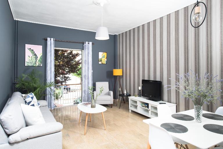 Malvina's Dream - Comfort and style-Central Aigio - Chambres d'hôtes Aígio