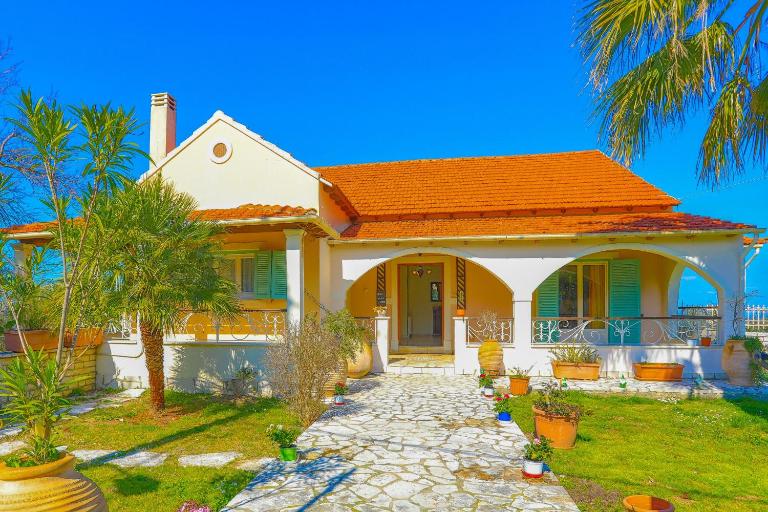 Villa Eftihia - Chambres d'hôtes Nýmfes