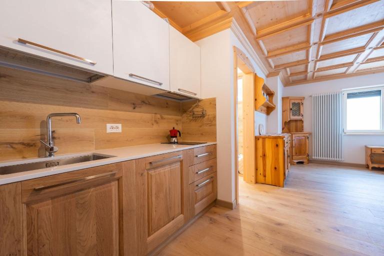 Bilocale Fiore - Bed and Breakfast Campitello di Fassa
