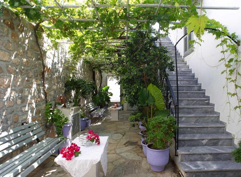 Pension Erofili - B&B Ýdra