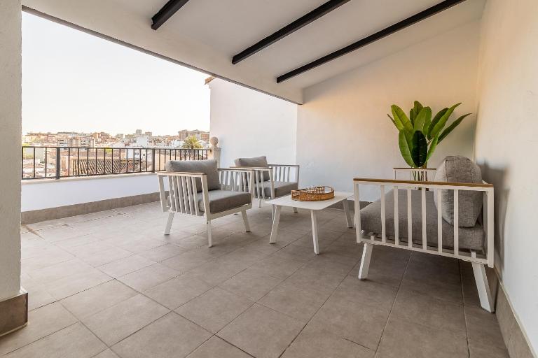 Apartamentos El Patio Plaza de Santa Clara - con vistas en el casco histórico - Ferienwohnung Cáceres