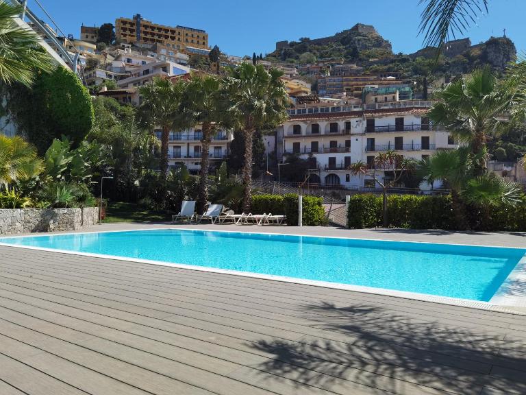 Taormina Silver House & Lukos House by Taormina Holidays - Ferienwohnung Taormina