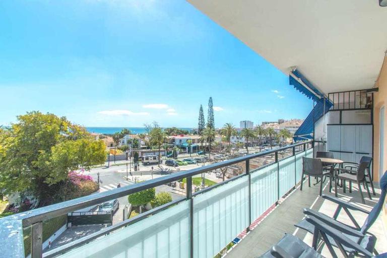 Mar del Sur. Apartamento con vistas al mar - Chambres d'hôtes Benalmádena