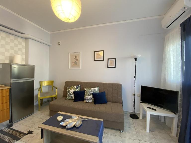 Alexandra's Apartments - B&B Kounoupidianá