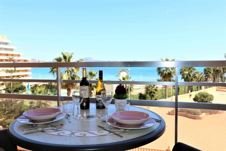 INMOWEAVER 1F MII 1ª línea de playa con vistas - B&B Calpe