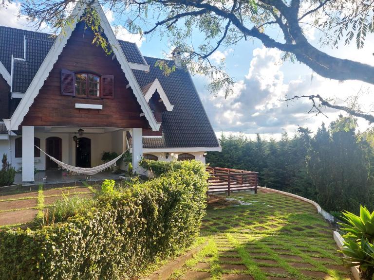 Casa para Final de Semana e Temporada Descansópolis - B&B Campos do Jordão