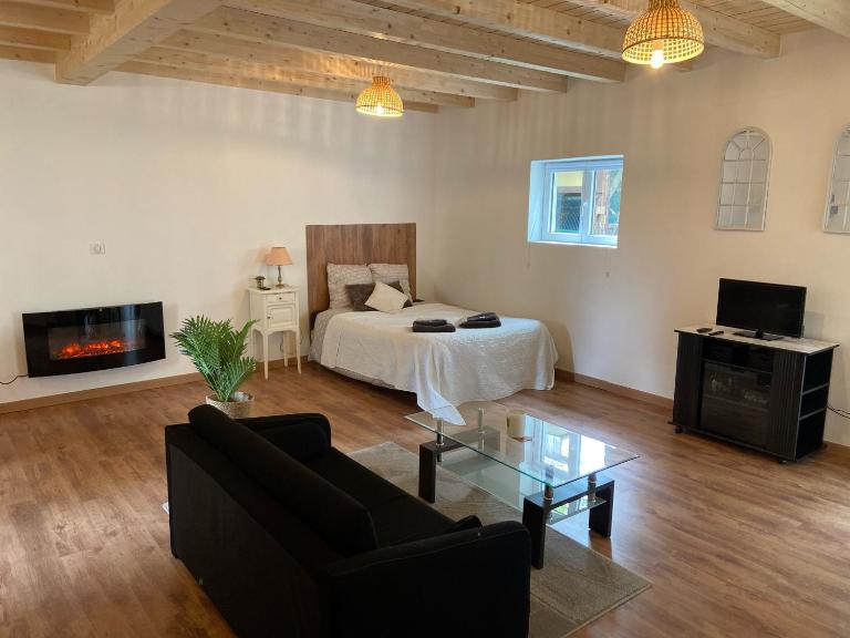 Le Chêne: Petit Chalet cosy proche de Mulhouse - B&B Riedisheim