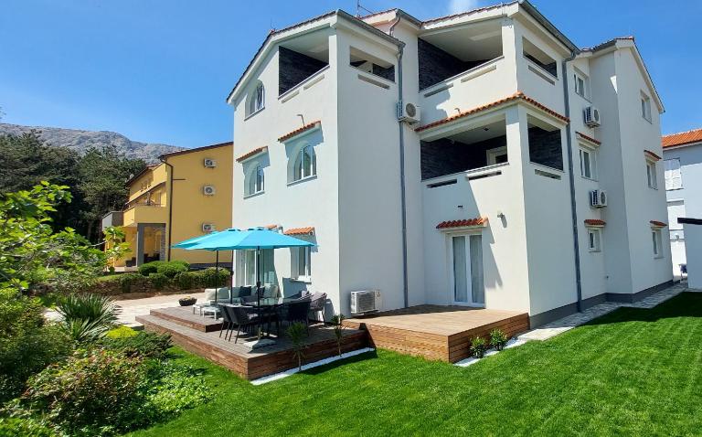 Apartments Matea - B&B Baška