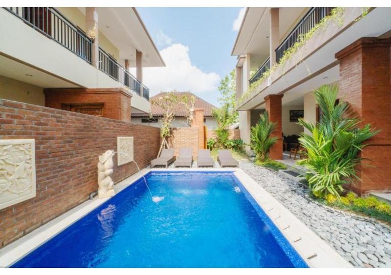 Komala Homestay - Bed and Breakfast Canggu