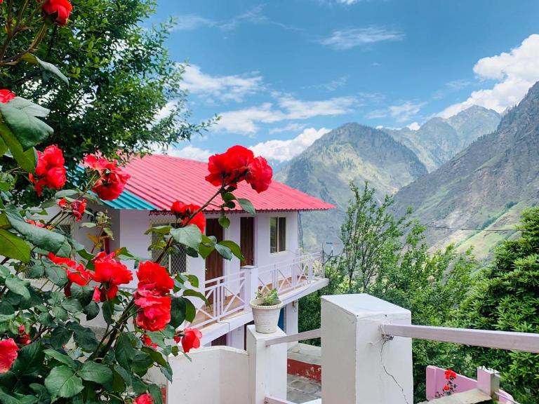 Ramneek Homestay - B&B Joshīmath