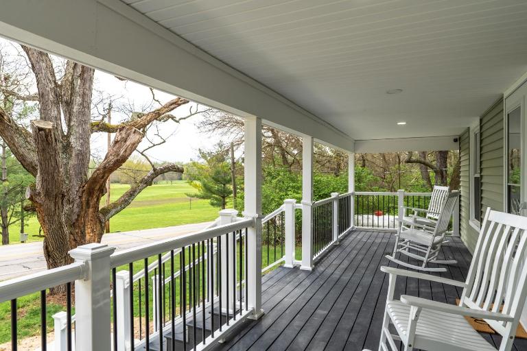 SAND HILL COTTAGE 3 Bedroom Home near PURDUE! River & Park View - B&B West Lafayette