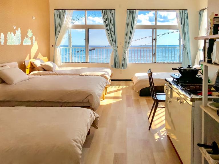 Azama Ocean View Terrace - Chambres d'hôtes Azama