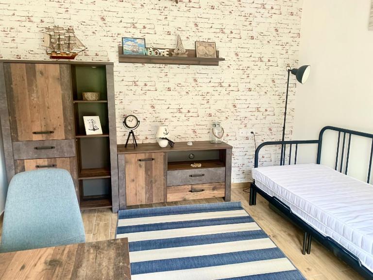 Öböl Apartman - B&B Balatonboglár